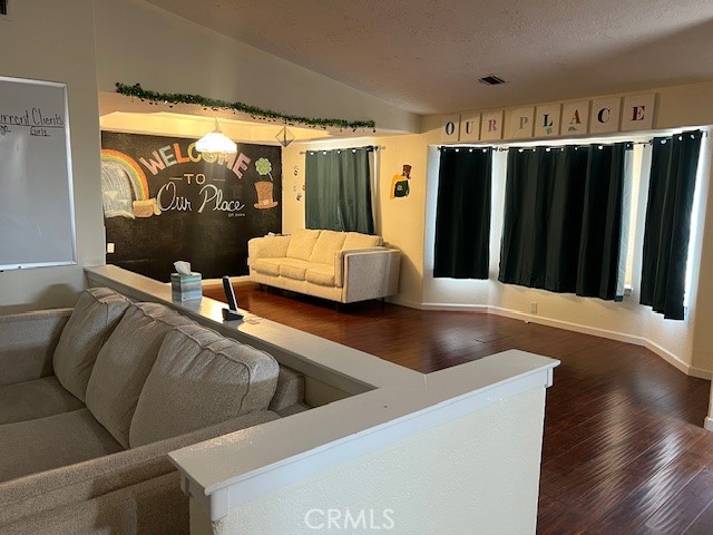 7653 Phelan Road Phelan, CA 92371 - Photo 18 of 35