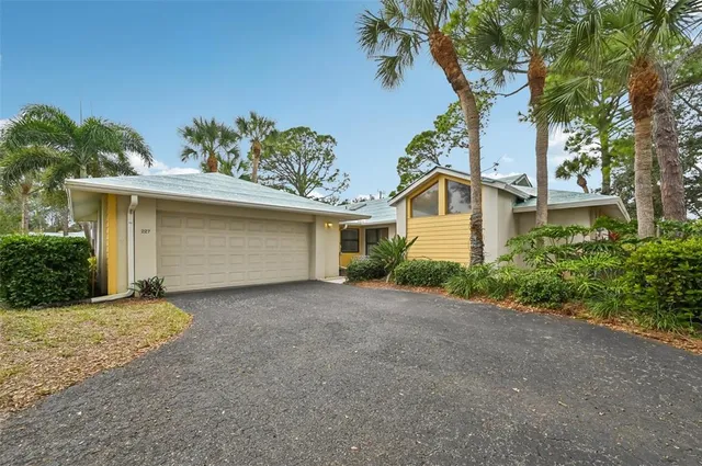 $289,630 | 227 Southampton Drive, Unit 289, Venice, FL 34293