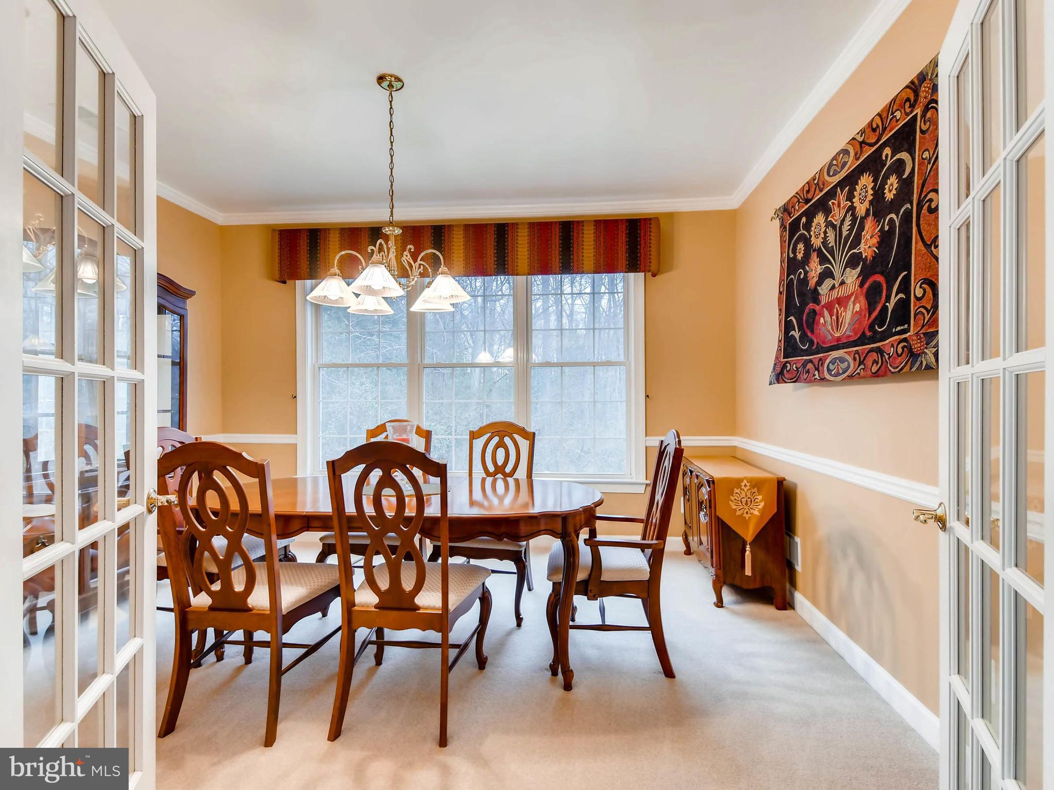 3650 Revolea Beach Road Baltimore, MD 21220 - Photo 12 of 30 Dining Room