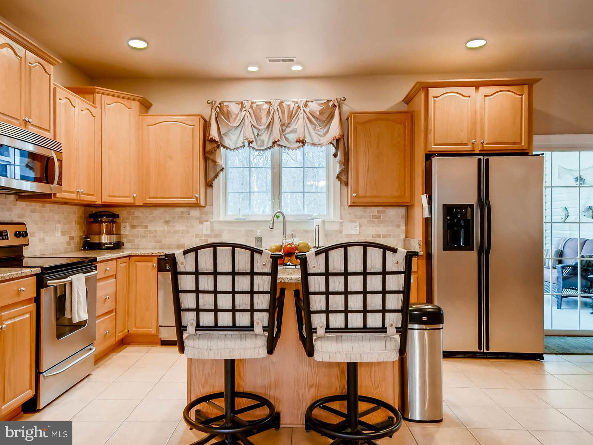 3650 Revolea Beach Road Baltimore, MD 21220 - Photo 9 of 30 Stainless Steel Appliances