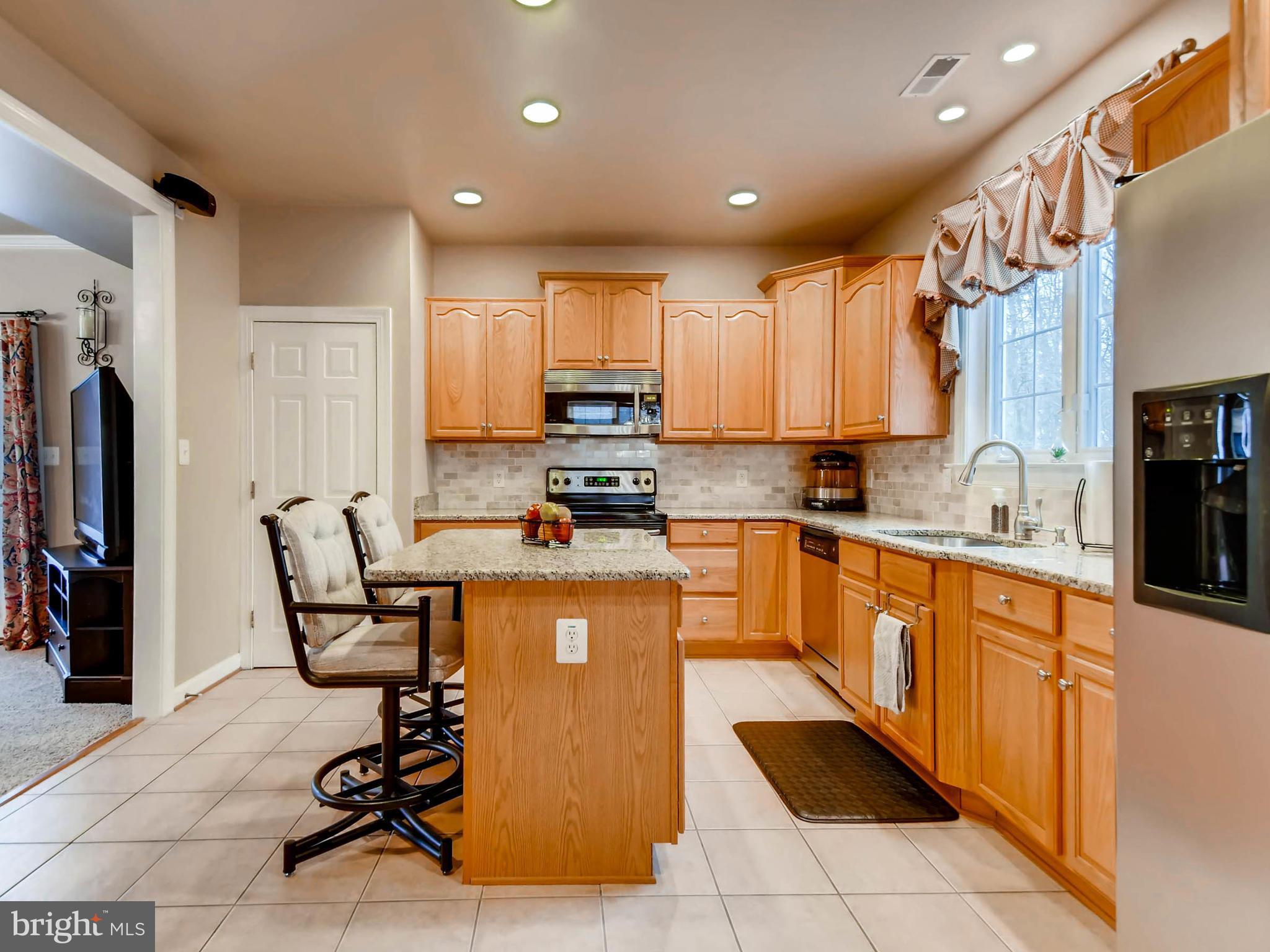3650 Revolea Beach Road Baltimore, MD 21220 - Photo 10 of 30 Granite counters