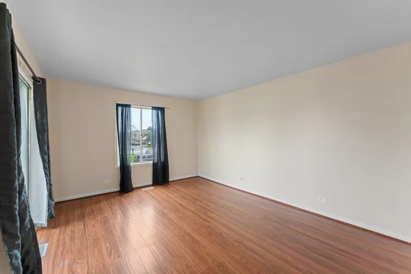 $239,900 | 15 D Fernwood Drive, Bolingbrook, IL 60440