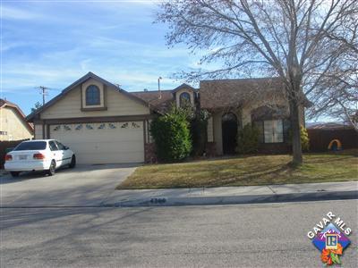 4206 Saddleback Road Palmdale, CA 93552 - Photo 1 of 7 Primary Photo