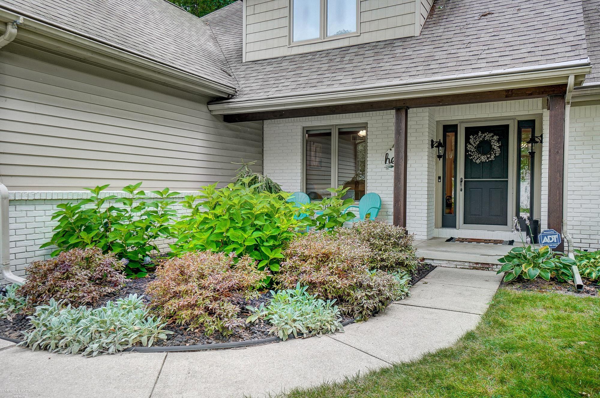 6797 Rutland Road Temperance, MI 48182 - Photo 3 of 73 50149467-333f48d9-3670-46a1-a754-c650ab1f0756.JPG