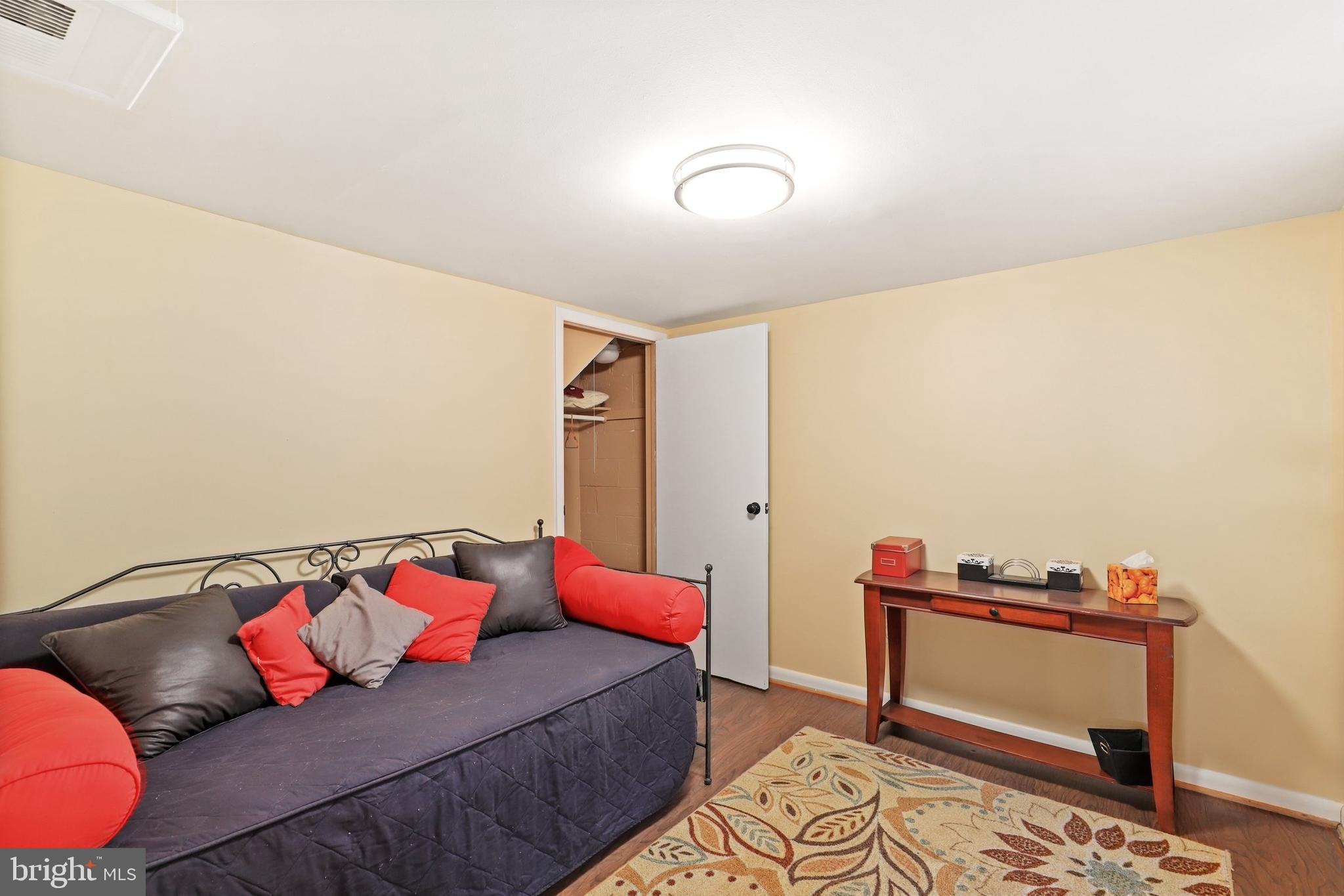6106 Chesworth Road Baltimore, MD 21228 - Photo 29 of 46 Gallery Image 29