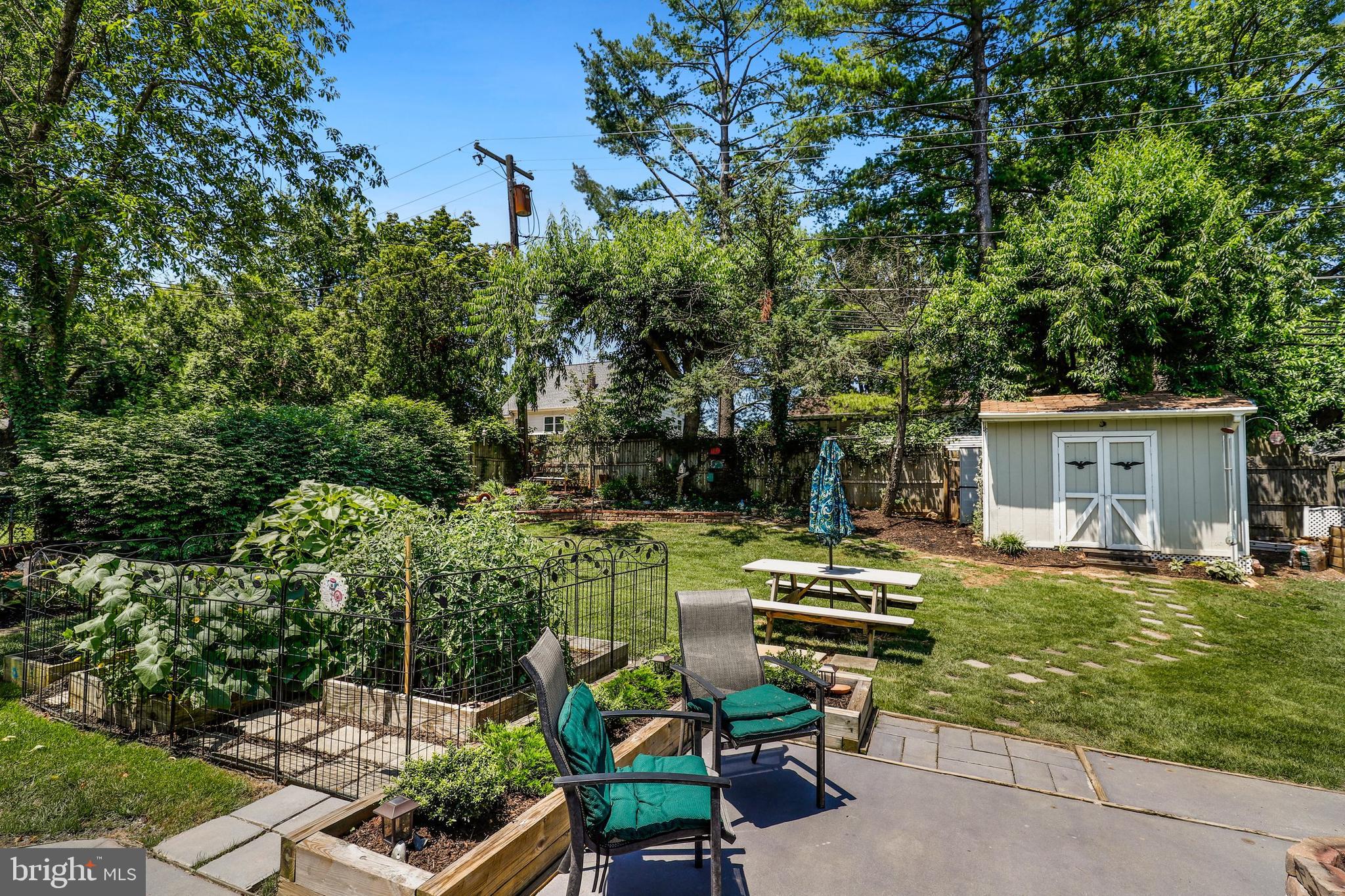 6106 Chesworth Road Baltimore, MD 21228 - Photo 45 of 46 Gallery Image 45