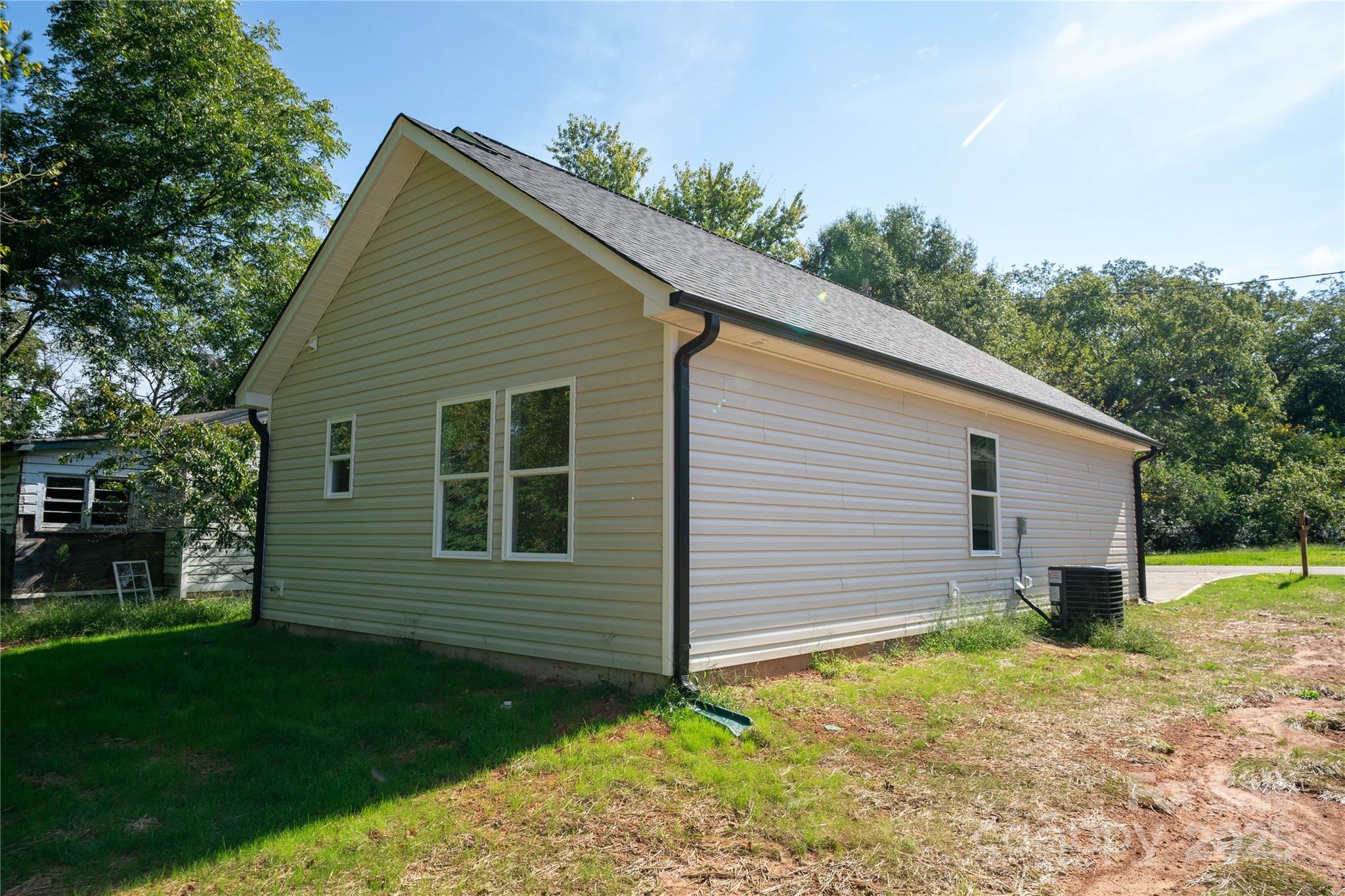 1104 Silver Street Shelby, NC 28152 - Photo 24 of 28 a view of a backyard of the house