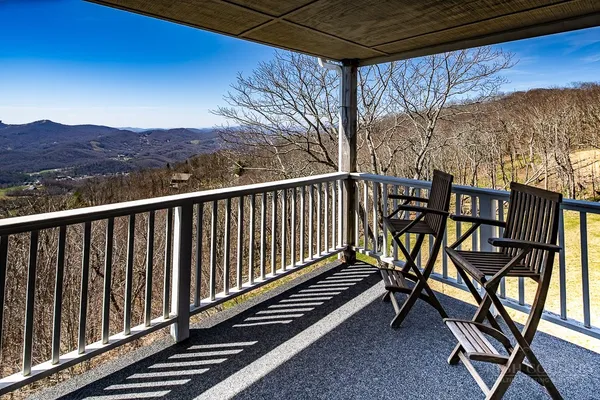 $507,000 | 468 Elderberry Ridge Road, Unit 202C, Beech Mountain, NC 28604