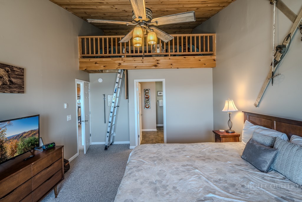 468 Elderberry Ridge Road, Unit 202C Beech Mountain, NC 28604 - Photo 20 of 35