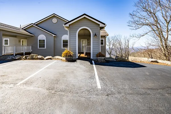 $507,000 | 468 Elderberry Ridge Road, Unit 202C, Beech Mountain, NC 28604
