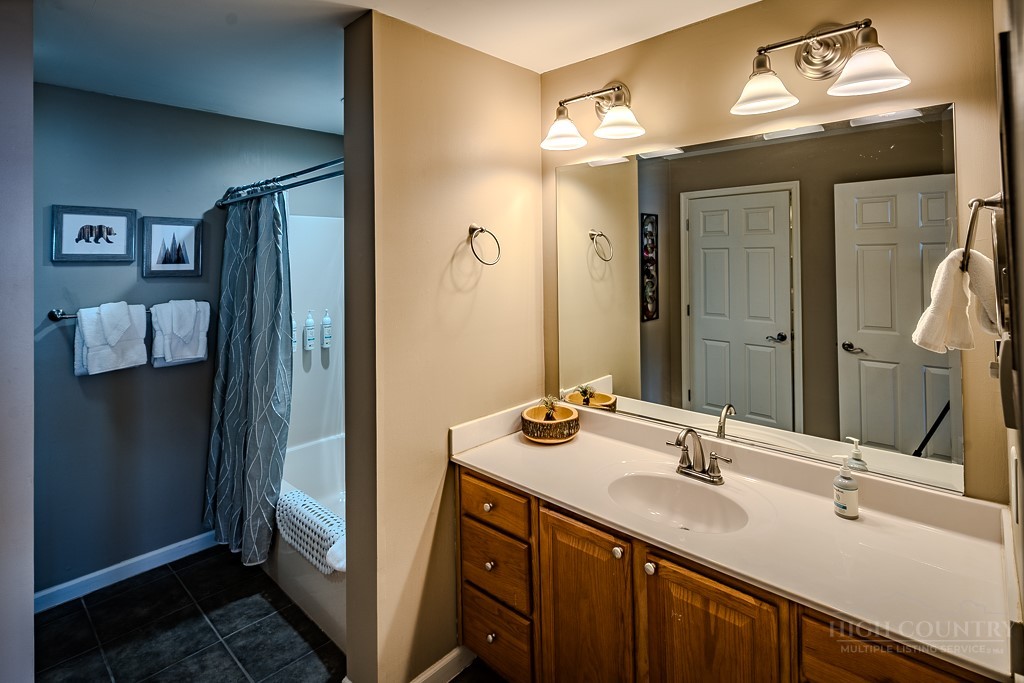 468 Elderberry Ridge Road, Unit 202C Beech Mountain, NC 28604 - Photo 21 of 35