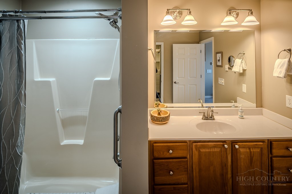 468 Elderberry Ridge Road, Unit 202C Beech Mountain, NC 28604 - Photo 22 of 35