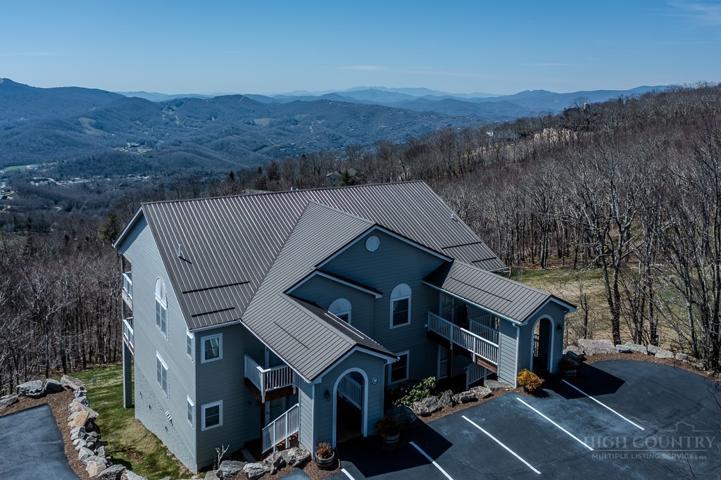 468 Elderberry Ridge Road, Unit 202C Beech Mountain, NC 28604 - Photo 31 of 35