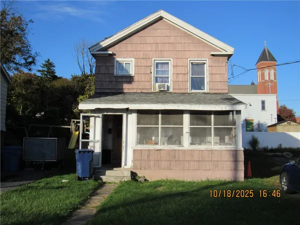 $85,000 | 86 Water Street, Lyons, NY 14489