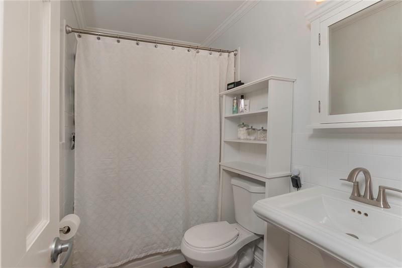 278 McKinley Road Beaver Falls, PA 15010 - Photo 15 of 25 Gallery Image 15