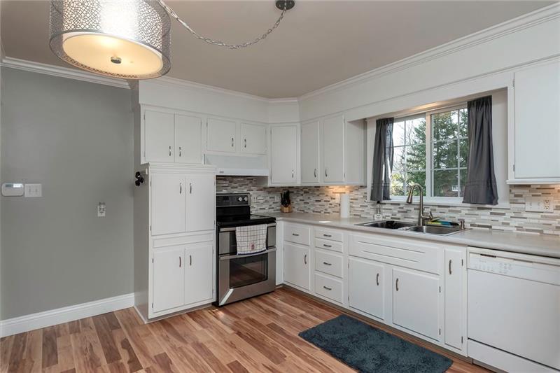 278 McKinley Road Beaver Falls, PA 15010 - Photo 7 of 25 Gallery Image 7