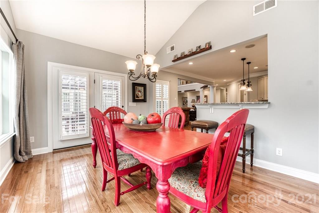 541 Placid Court Tega Cay, SC 29708 - Photo 36 of 48 Gallery Image 36