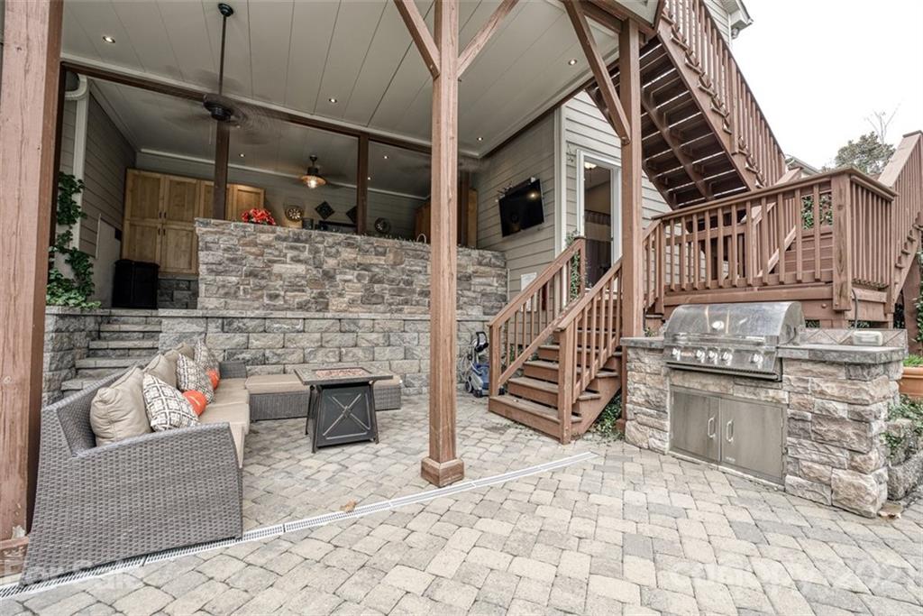 541 Placid Court Tega Cay, SC 29708 - Photo 6 of 48 Gallery Image 6
