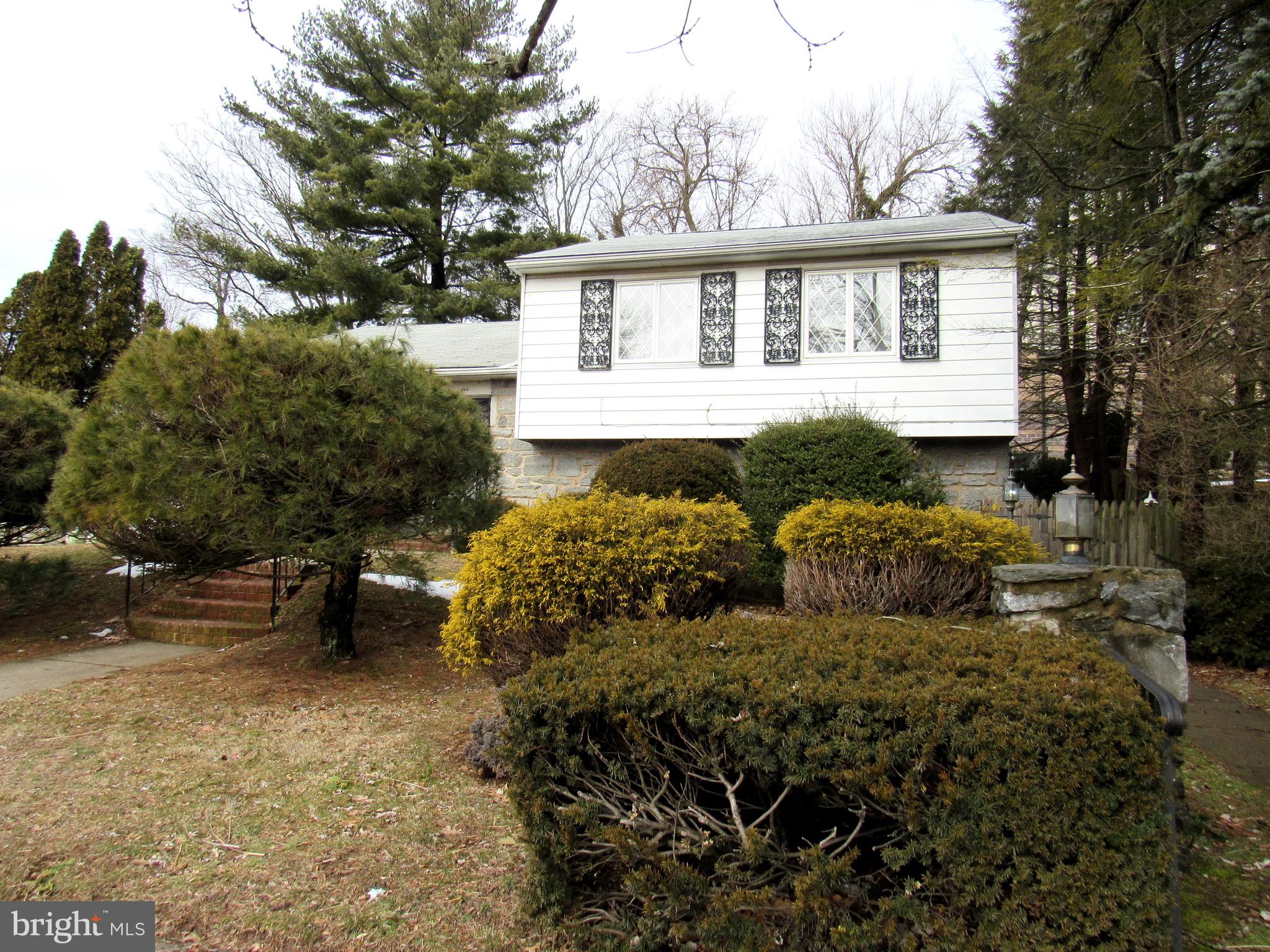 5 Raymond Avenue Aston, PA 19014 - Photo 2 of 32 Gallery Image 2