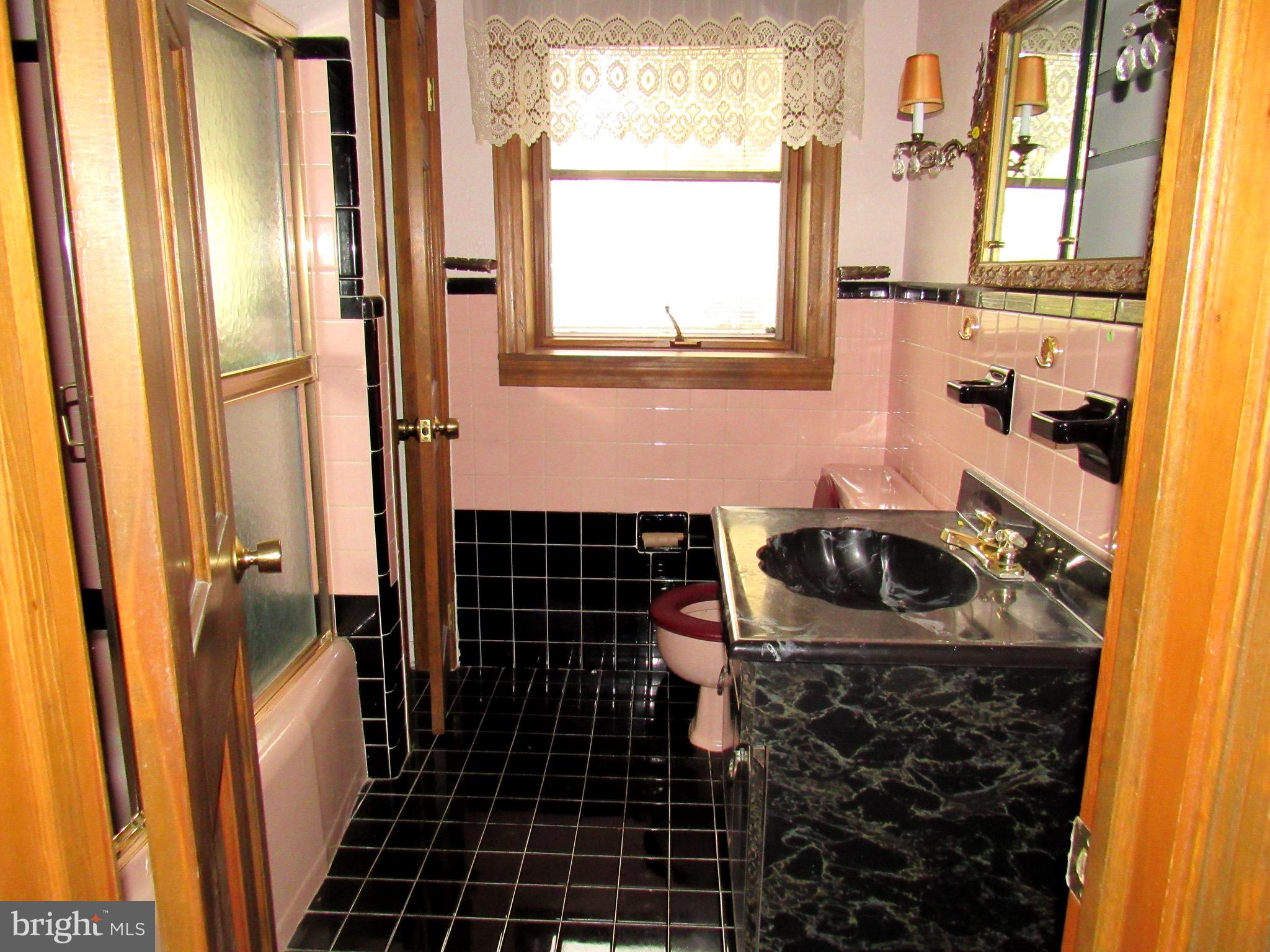 5 Raymond Avenue Aston, PA 19014 - Photo 19 of 32 Gallery Image 19
