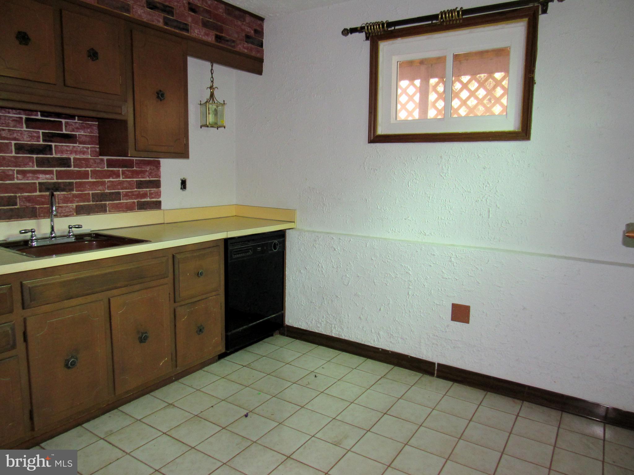 5 Raymond Avenue Aston, PA 19014 - Photo 26 of 32 Gallery Image 26