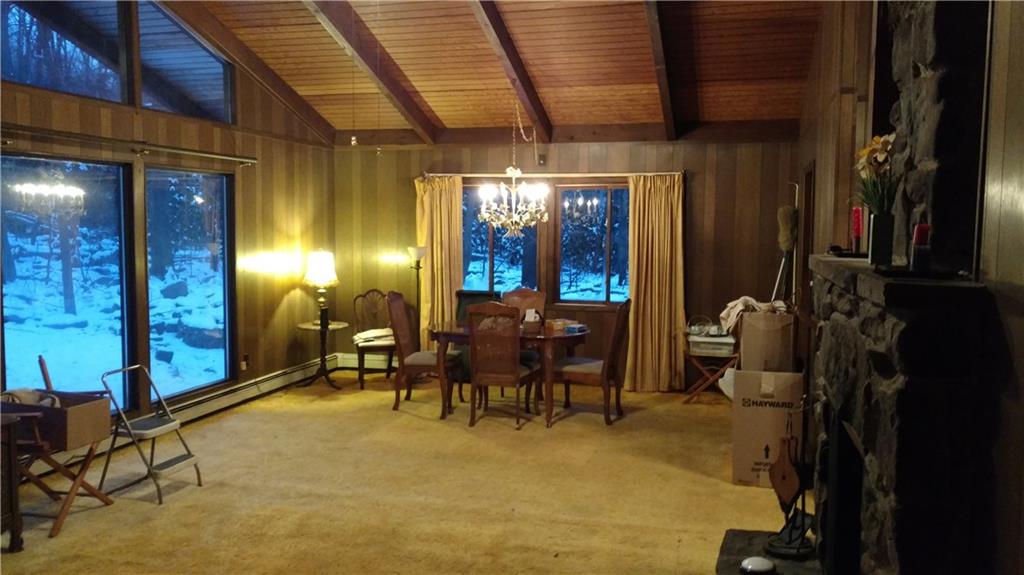 125 Birch Road Acme, PA 15610 - Photo 11 of 18 Dining area