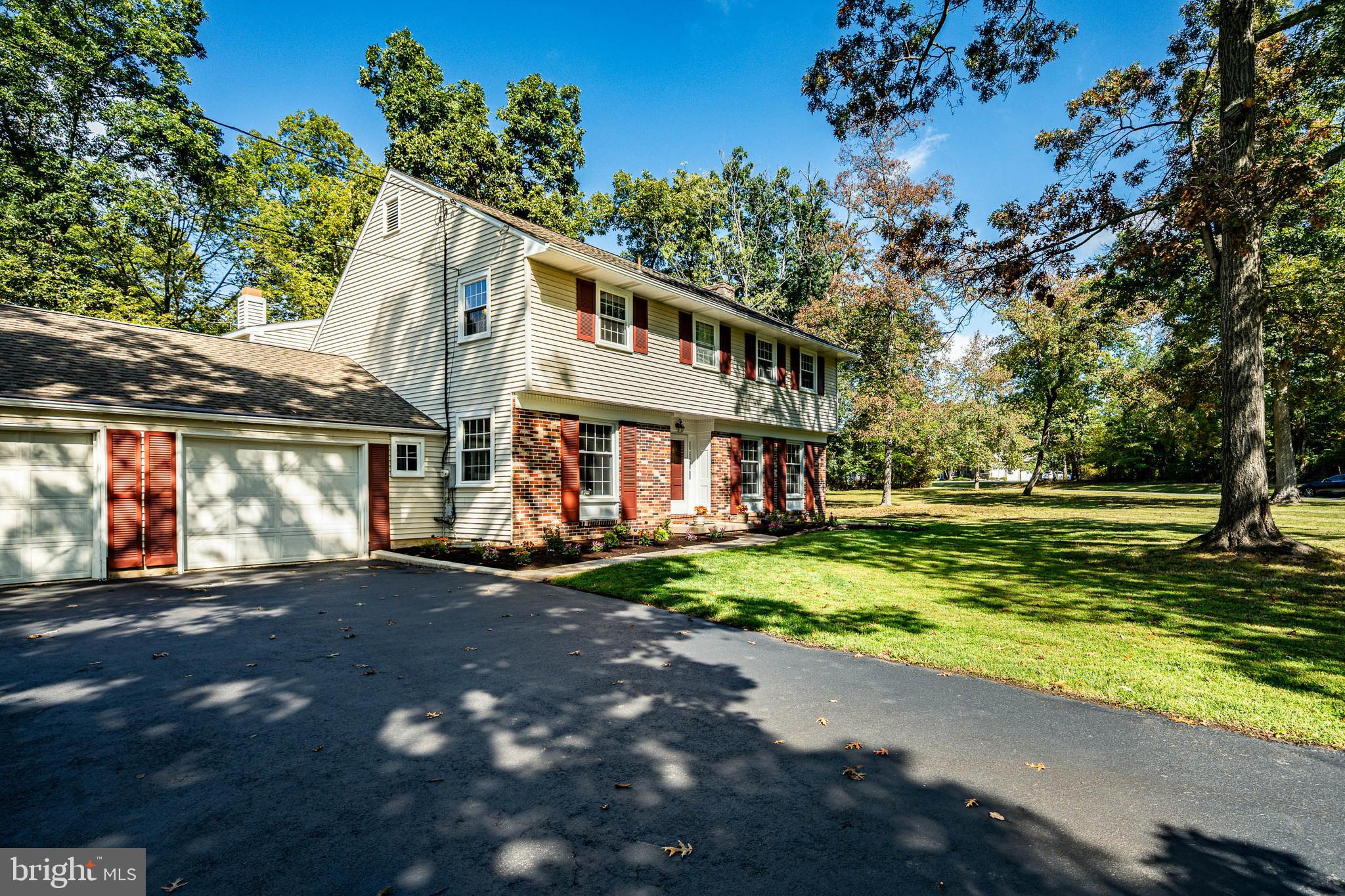8 Andrews Road Malvern, PA 19355 - Photo 3 of 62