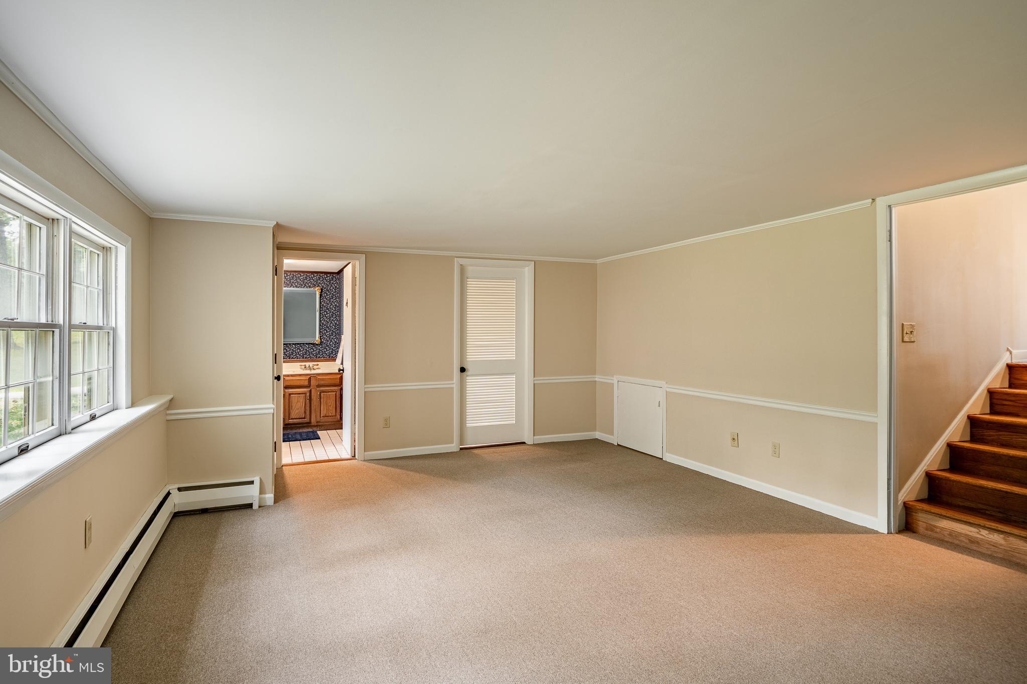 8 Andrews Road Malvern, PA 19355 - Photo 32 of 62 an empty room with windows