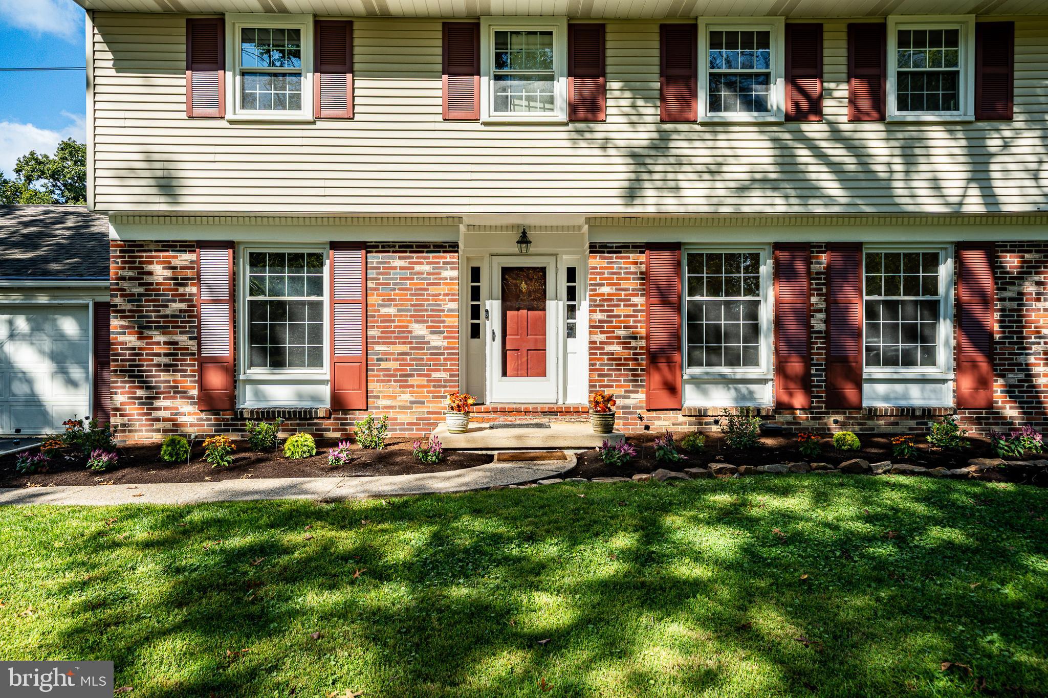 8 Andrews Road Malvern, PA 19355 - Photo 4 of 62 a front view of a house