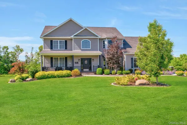 $889,999 | 27 Wild Turkey Lane, Rock Tavern, NY 12575