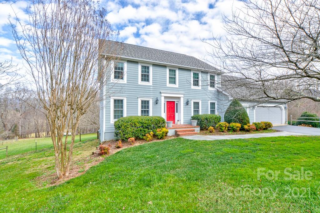 214 Smith Knolls Road Fairview, NC 28730 - Photo 2 of 48 Gallery Image 2