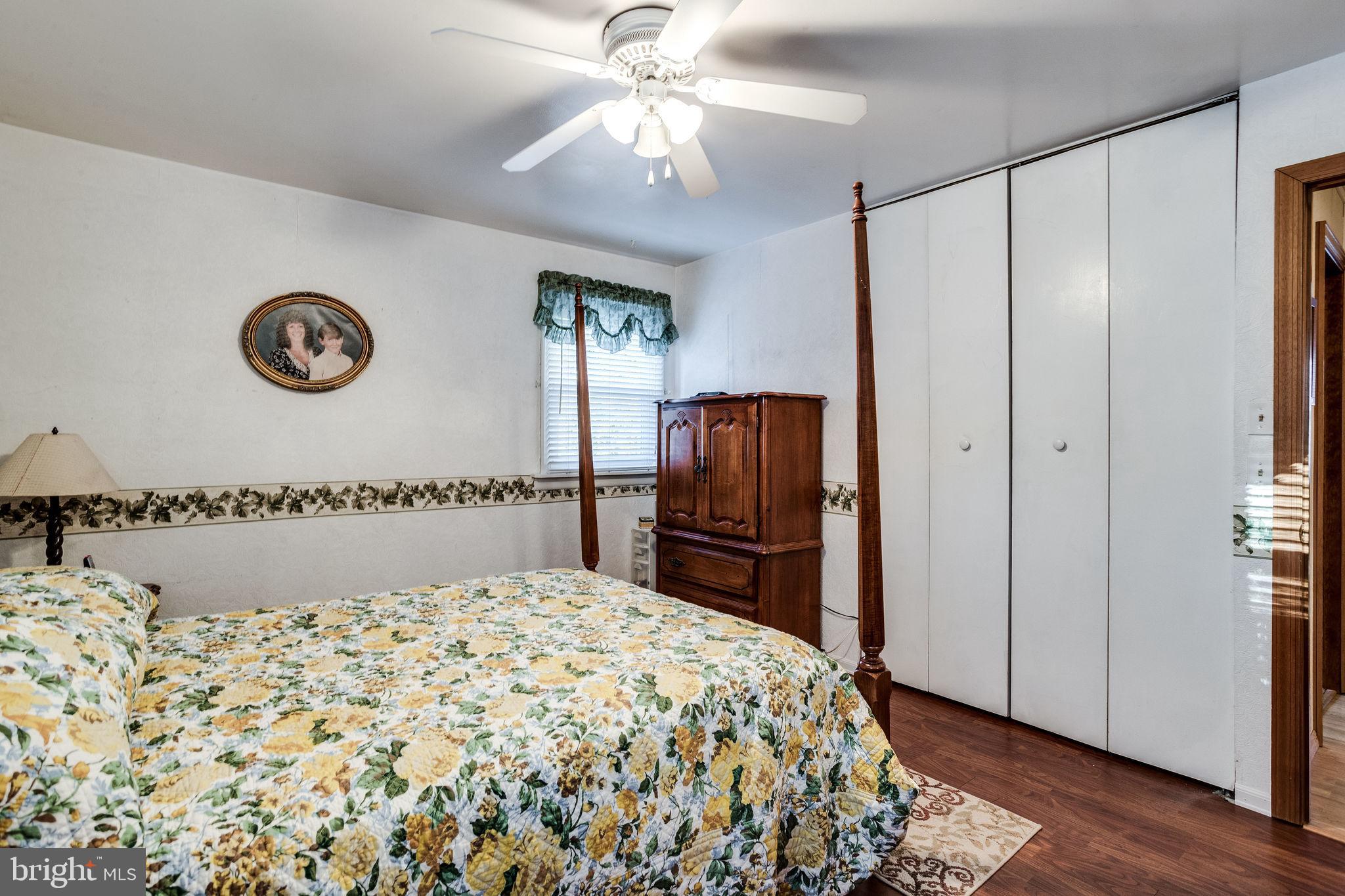 186 Circle Road Pasadena, MD 21122 - Photo 12 of 24