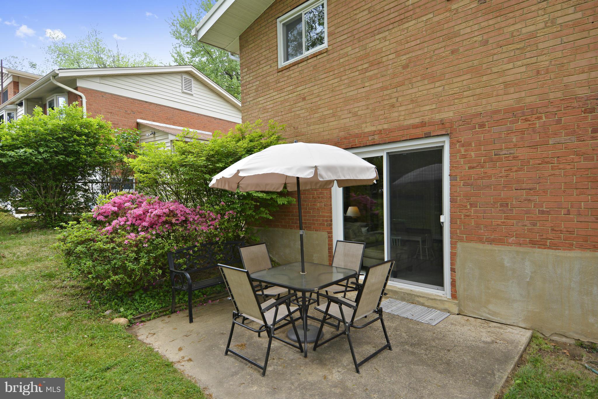 812 Malta Lane Silver Spring, MD 20901 - Photo 25 of 30 Exterior (Rear)