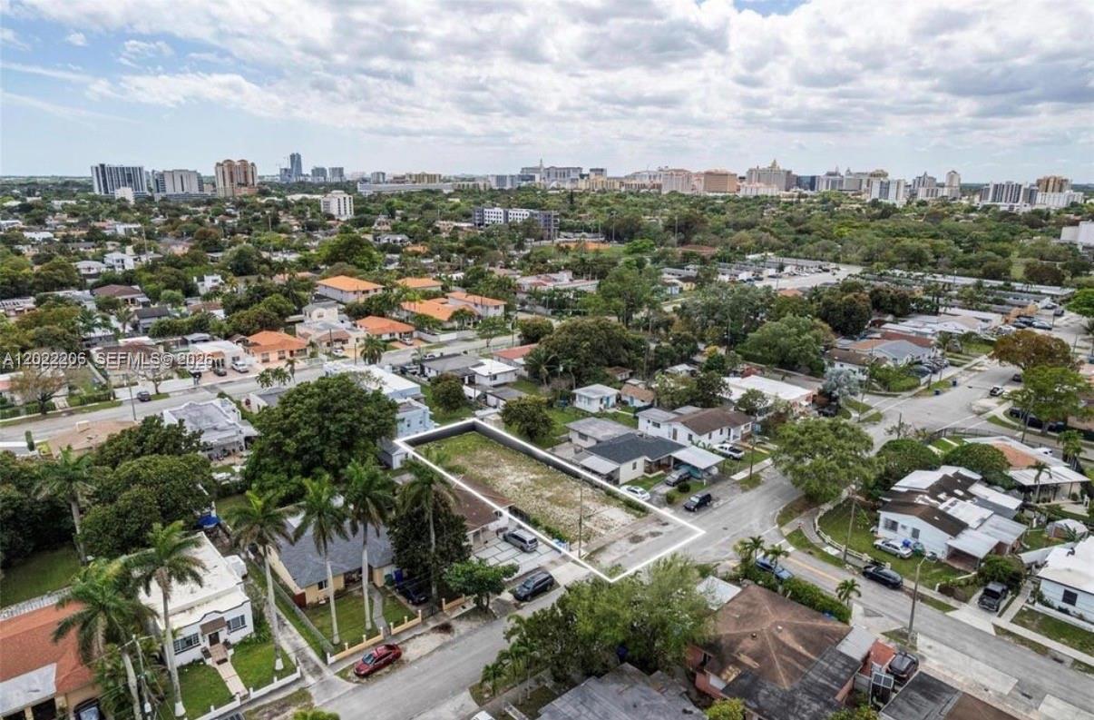 3056 Southwest 13th Street Miami, FL 33145 - Photo 7 of 7