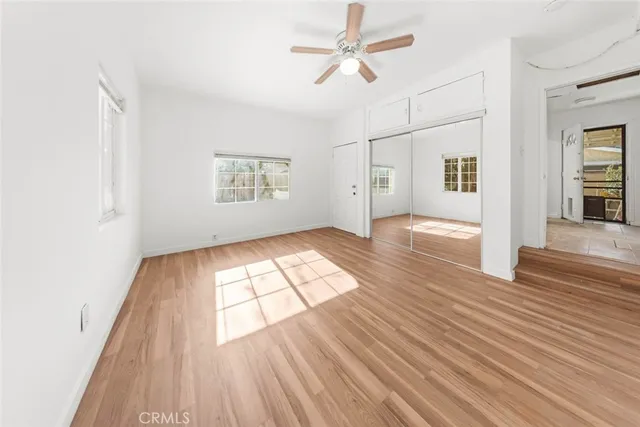 a view of an empty room and window