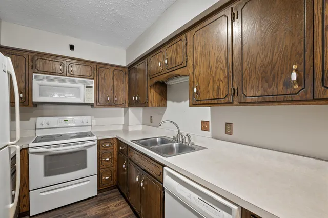 $299,000 | 2671 Sumac Ridge, White Bear Lake, MN 55110