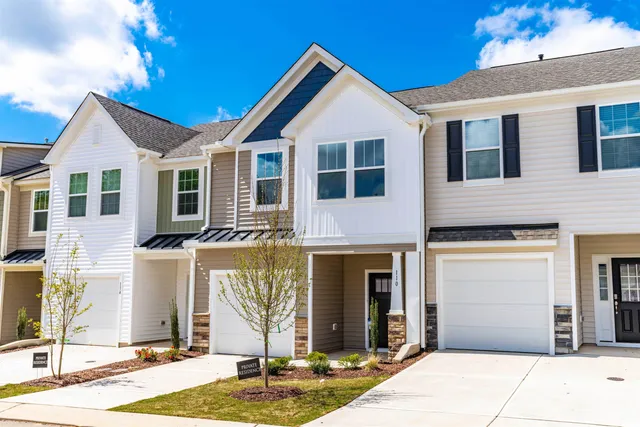 $1,700 | 110 Hanging Moss Trail, Clayton, NC 27527