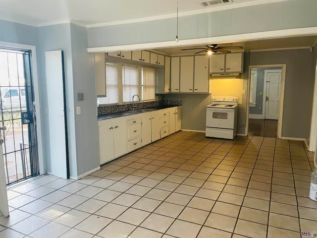 $1,200 | 5842 Prescott Road, Baton Rouge, LA 70805