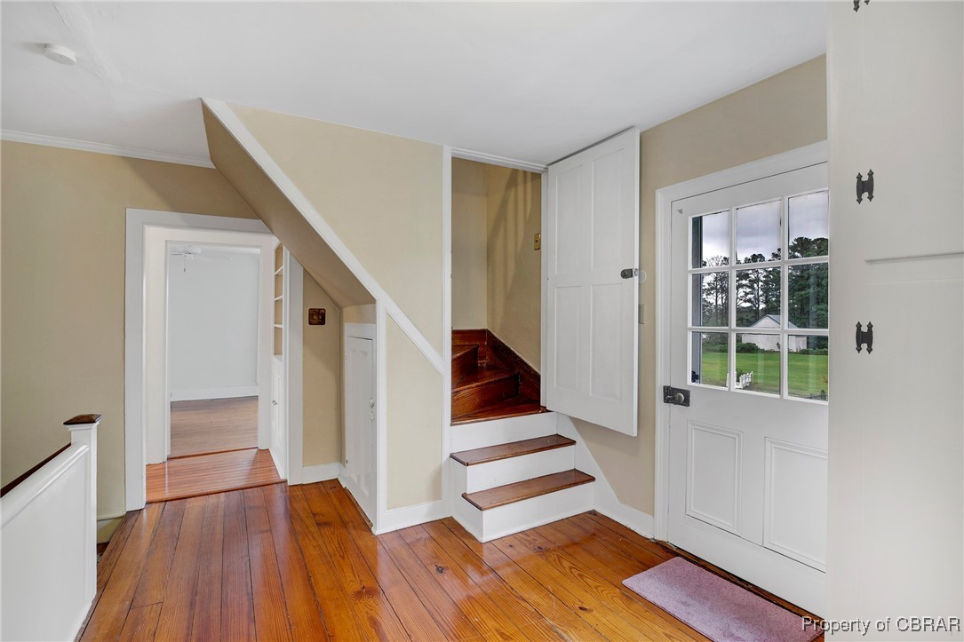 1047 Haven Beach Road Moon, VA 23119 - Photo 25 of 50 2nd floor