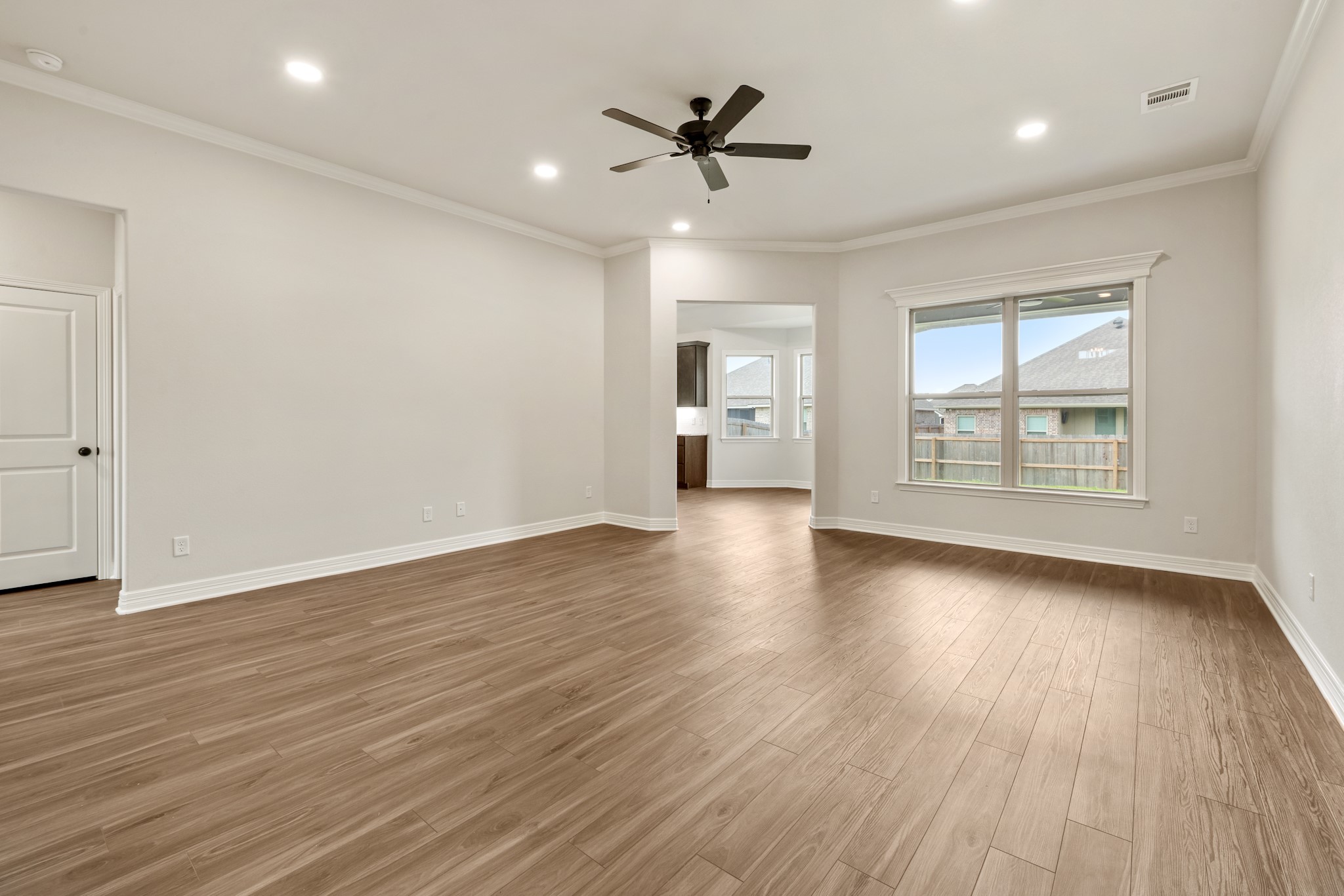 2813 Spector Drive Bryan, TX 77808 - Photo 4 of 28