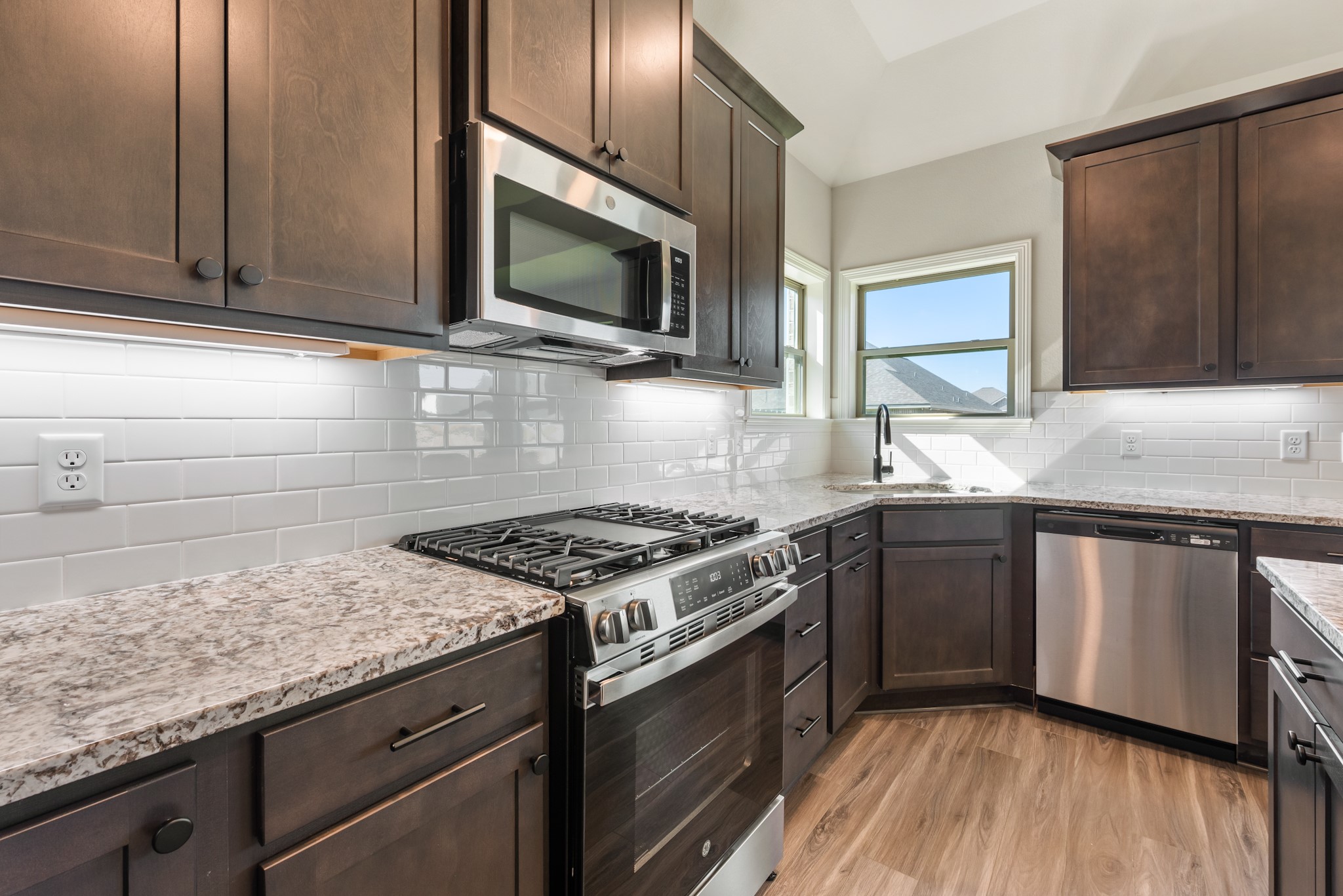 2813 Spector Drive Bryan, TX 77808 - Photo 10 of 28