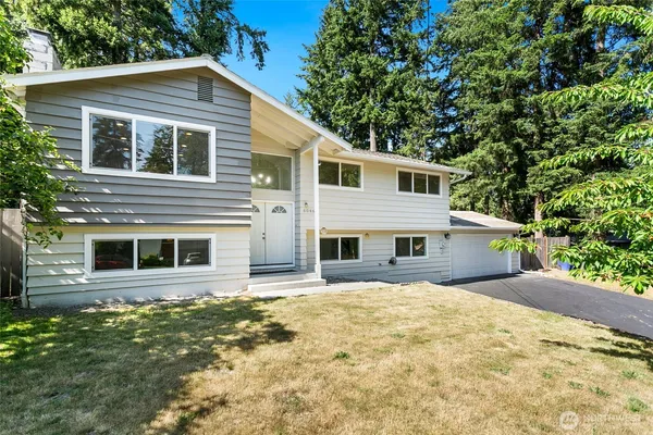 $1,049,950 | 6046 Northeast 204th Street, Kenmore, WA 98028