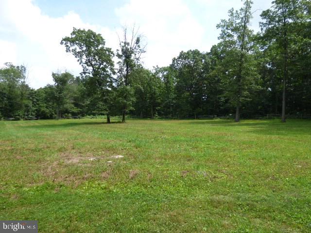 9281 Camp Road Red Lion, PA 17356 - Photo 8 of 35