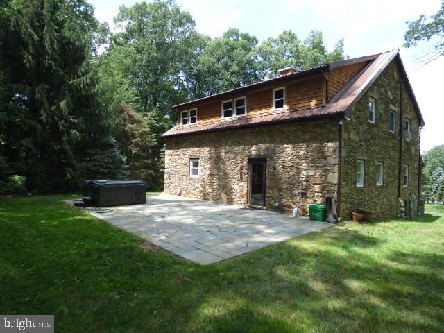 9281 Camp Road Red Lion, PA 17356 - Photo 10 of 35