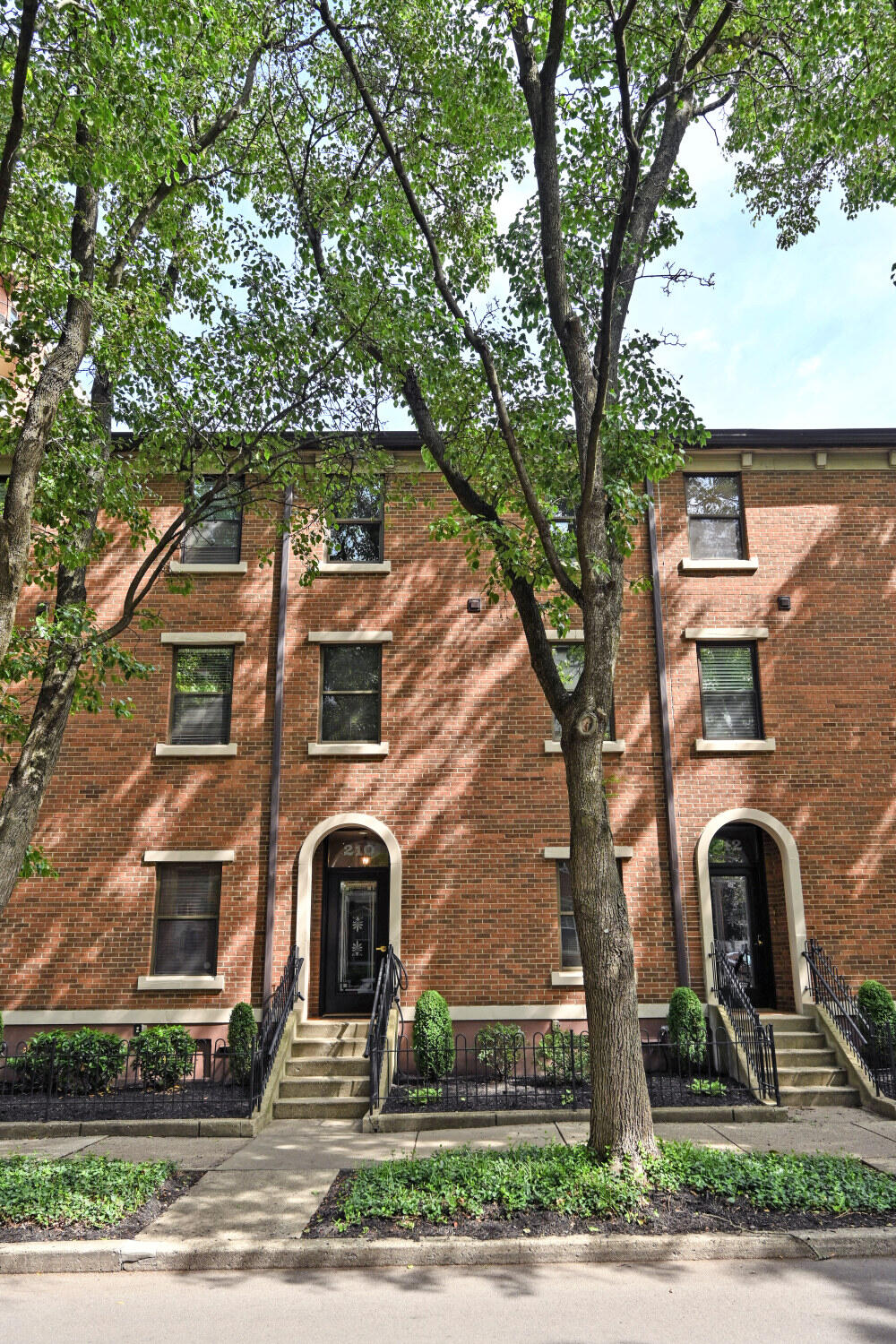 210 East 2nd Street, Unit B Covington, KY 41011 - Photo 4 of 50