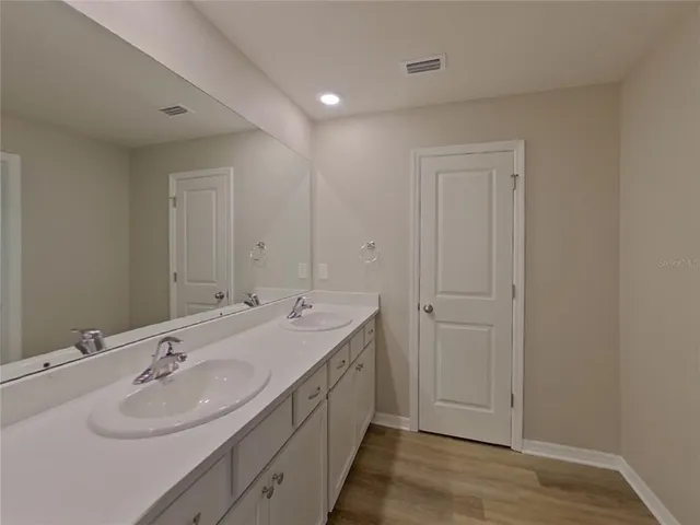 $2,169 | 5026 Rocky Coast Place, Palmetto, FL 34221