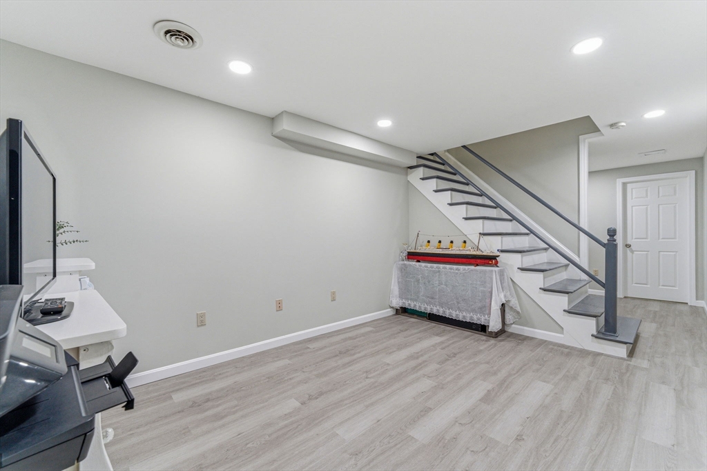 38 Groton Road Westford, MA 01886 - Photo 28 of 31