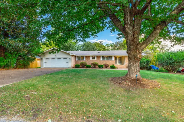 $3,500 | 1325 Highland Road, Chattanooga, TN 37415