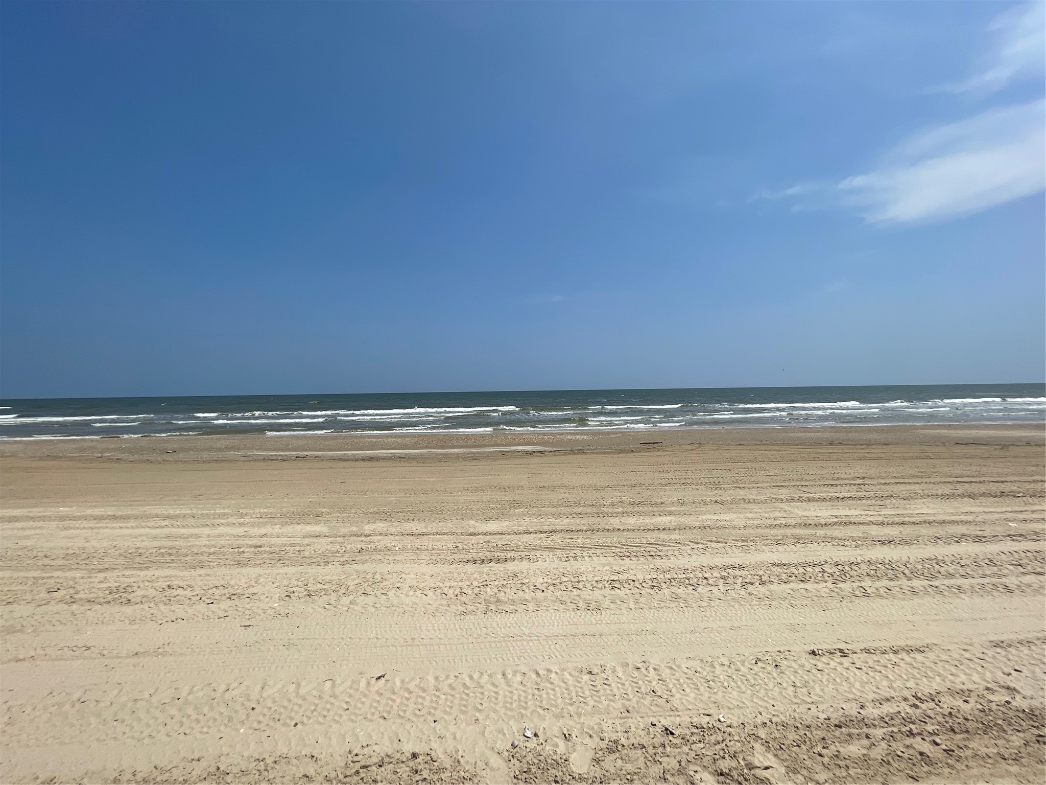 672 Highway 87 Port Bolivar, TX 77650 - Photo 1 of 12 a view of beach and ocean