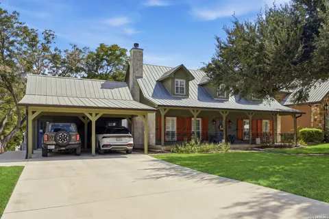$1,495,000 | 1735 Edgewater Falls, Canyon Lake, TX 78133
